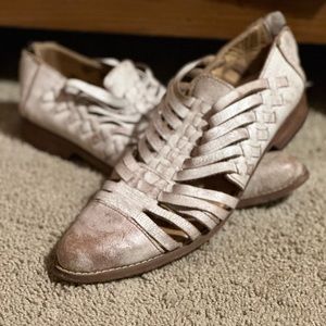 BedStu Las Cruces Huaraches